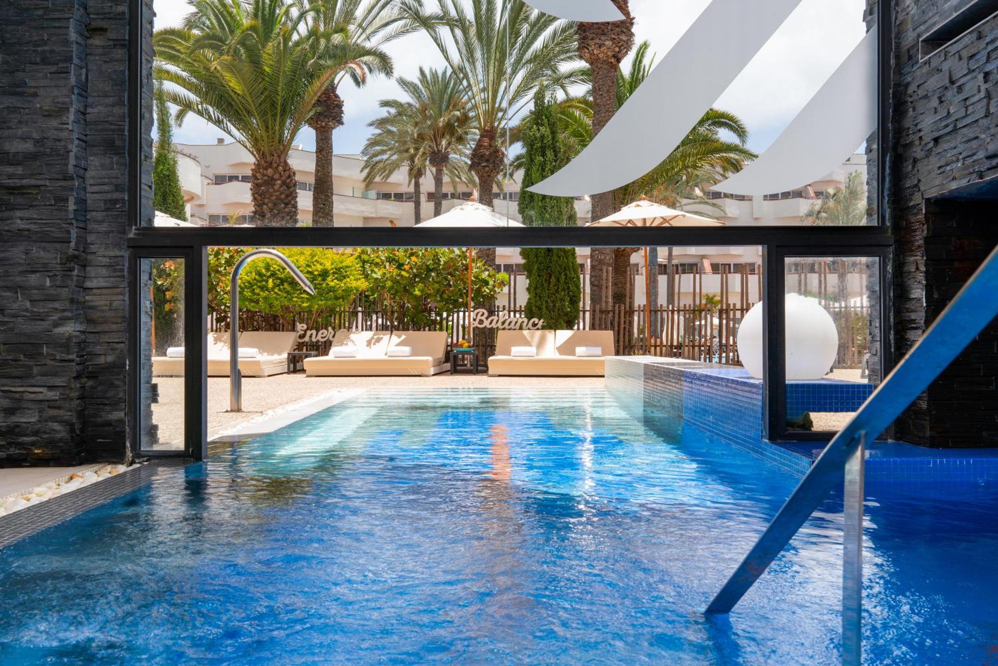 Barcelo Corralejo Bay - Adults Only Hotel Bagian luar foto